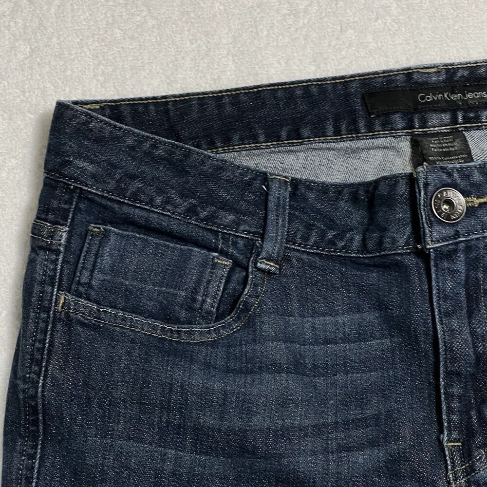 Calvin Klein Lean Boot Jeans Women's 31.5 TAG 29/8 Blue Denim Dark Wash - Picture 17 of 17
